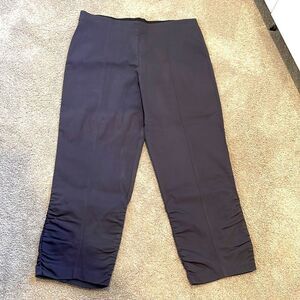 NEW WOT Equestrian Designs Grey crop pants with ruched detail at bottom